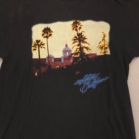 The Eagles 2010 Tour Band Short Sleeve Shirt Mens Size Extra Large XL Black - Picture 4 of 9